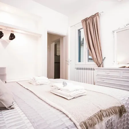 Sweet Luce Di Trastevere 아파트 로마