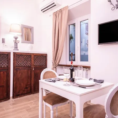 Sweet Luce Di Trastevere Lägenhet Rom